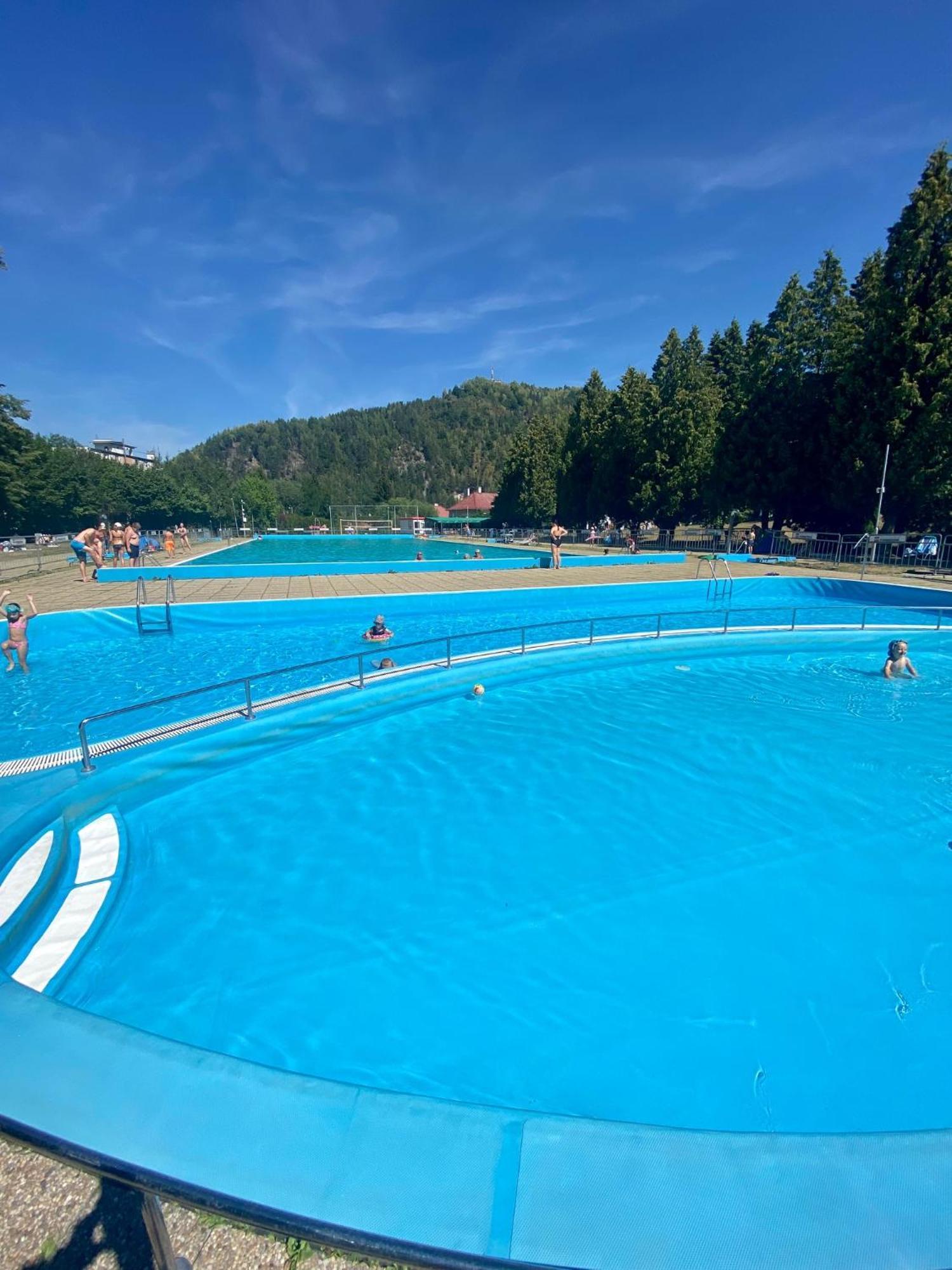 브레즈노 Drevenica Emilka, 5 Min Restauracia, Z Terasy Vyhlad Na Kralovu Holu A Polomske Ocko, Gril, Ohnisko, Kotlik 빌라 외부 사진